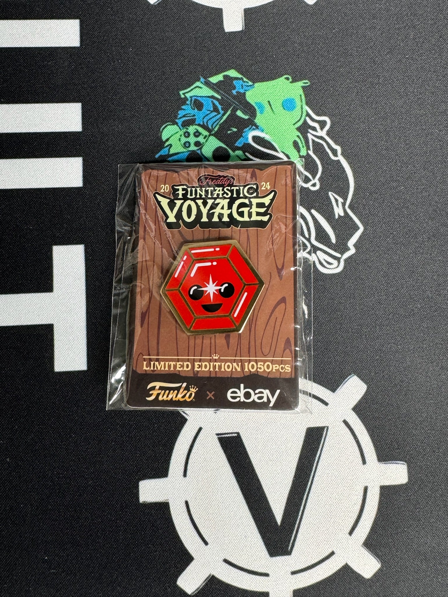 FUNKO Ruby Jewel Coin Pin (Funtastic Voyage - FunDays)