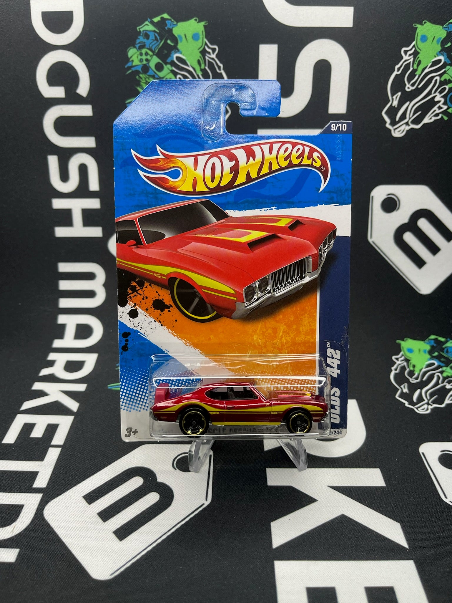 HOT WHEELS Olds 442 - Red