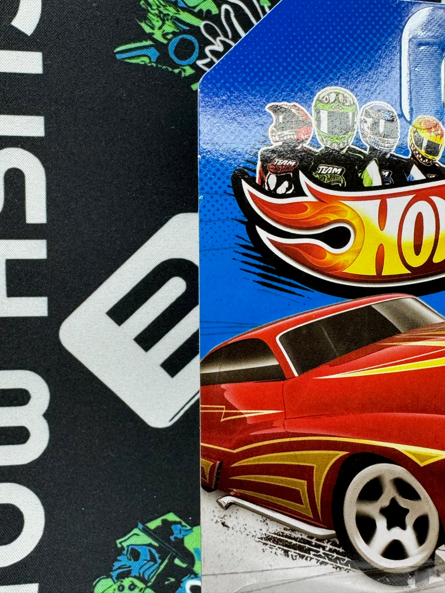 HOT WHEELS Purple Passion