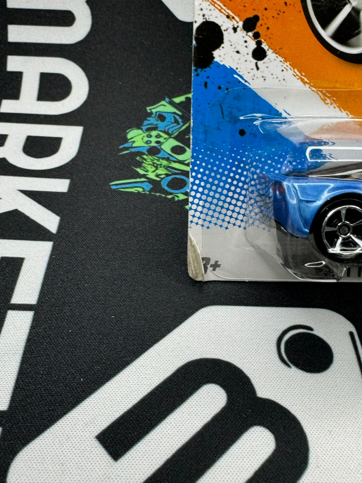 HOT WHEELS ‘11 Corvette Grand Sport