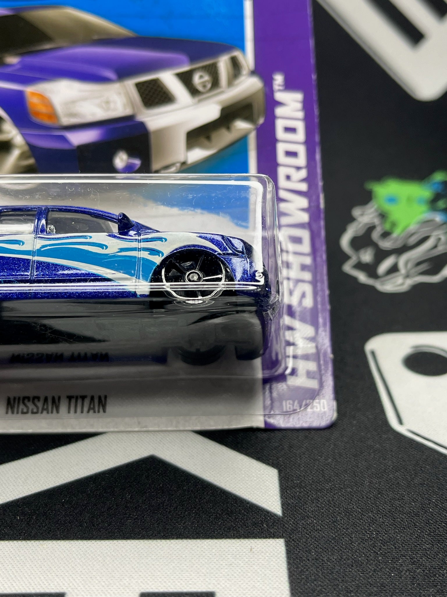 HOT WHEELS Nissan Titan