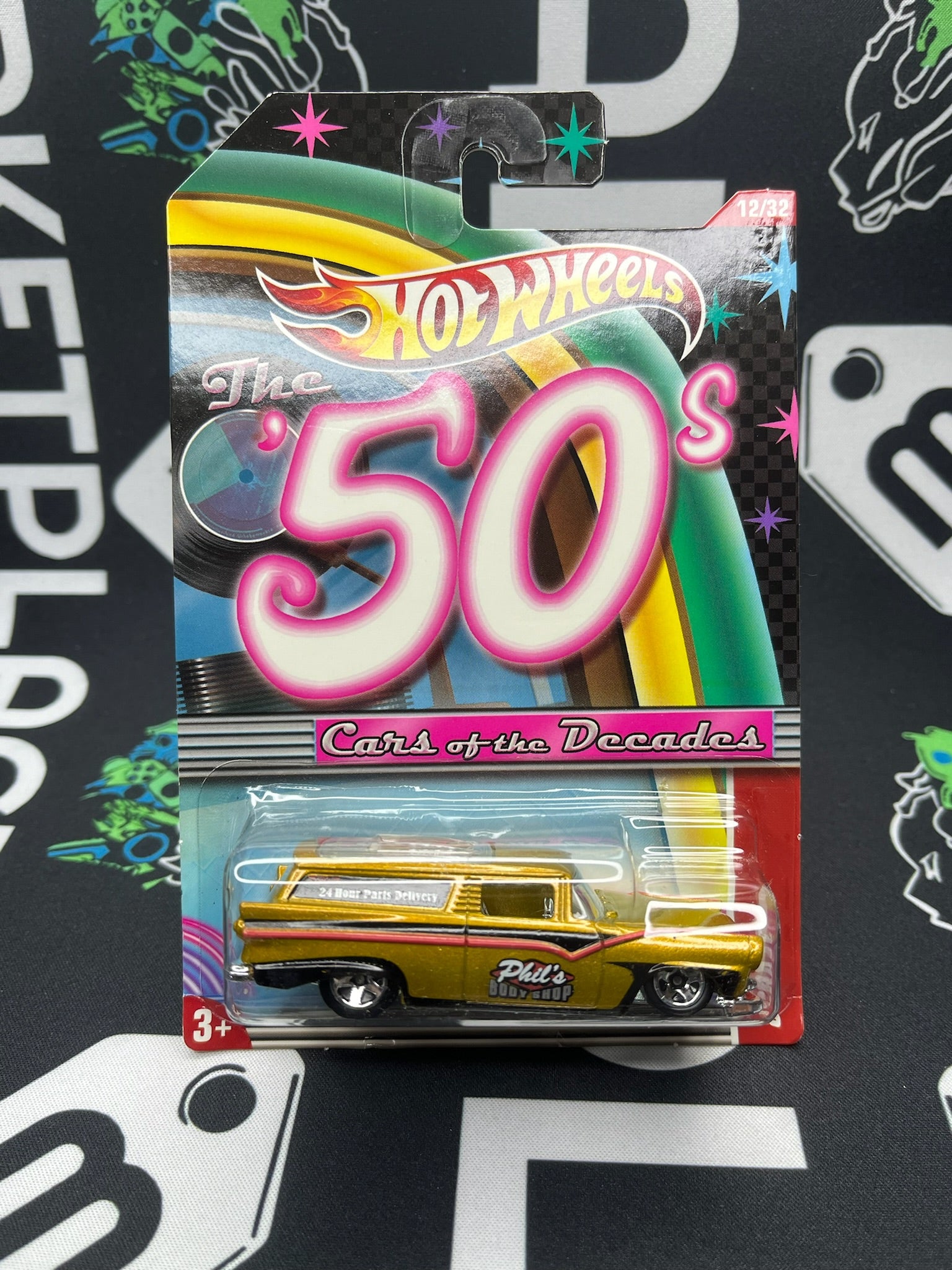 HOT WHEELS 8 Crate - The 50’s Cars of the Decades