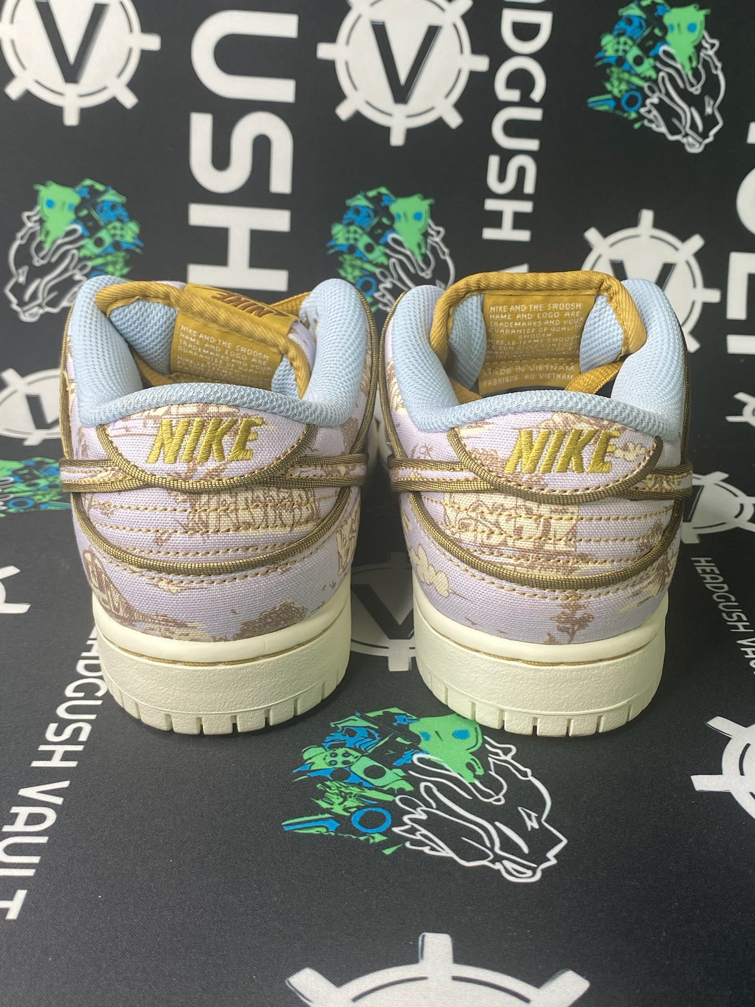 NIKE SB Dunk Low Premium City of Style Pastoral Print