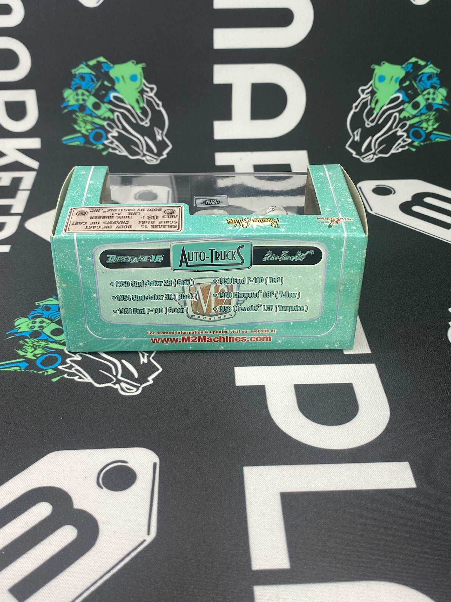 M2 MACHINES 1950 Studebaker 2B