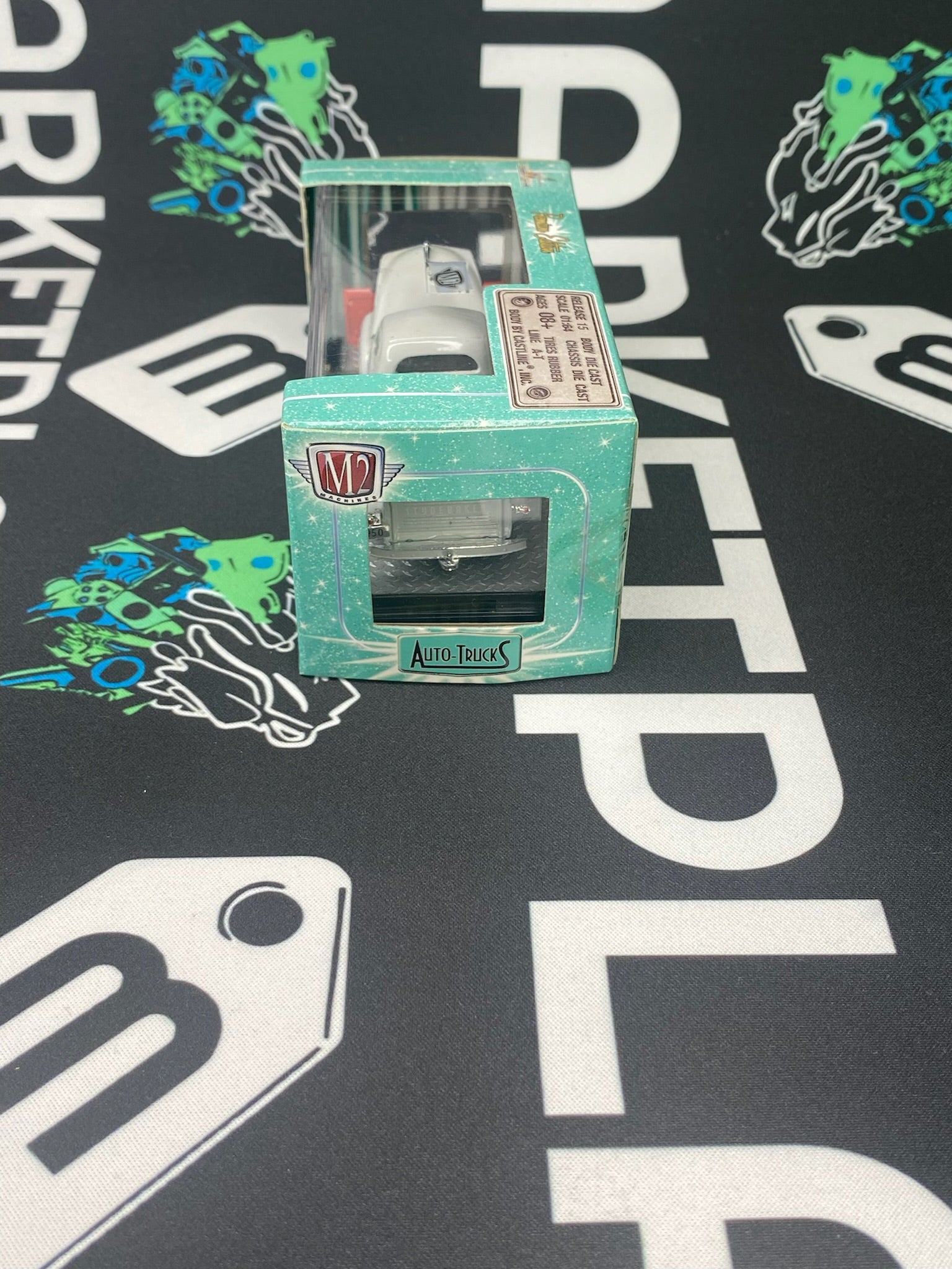 M2 MACHINES 1950 Studebaker 2B