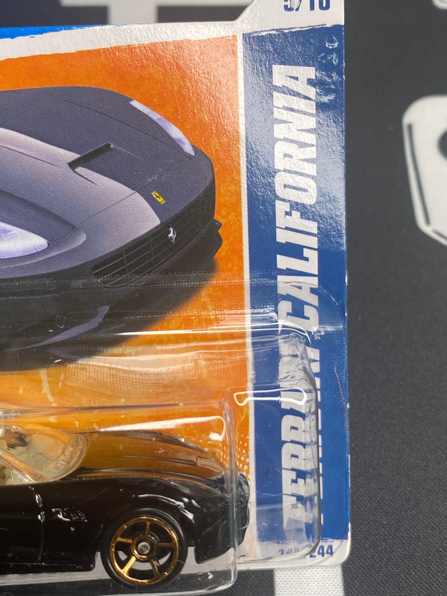 HOT WHEELS Ferrari California - Short Card