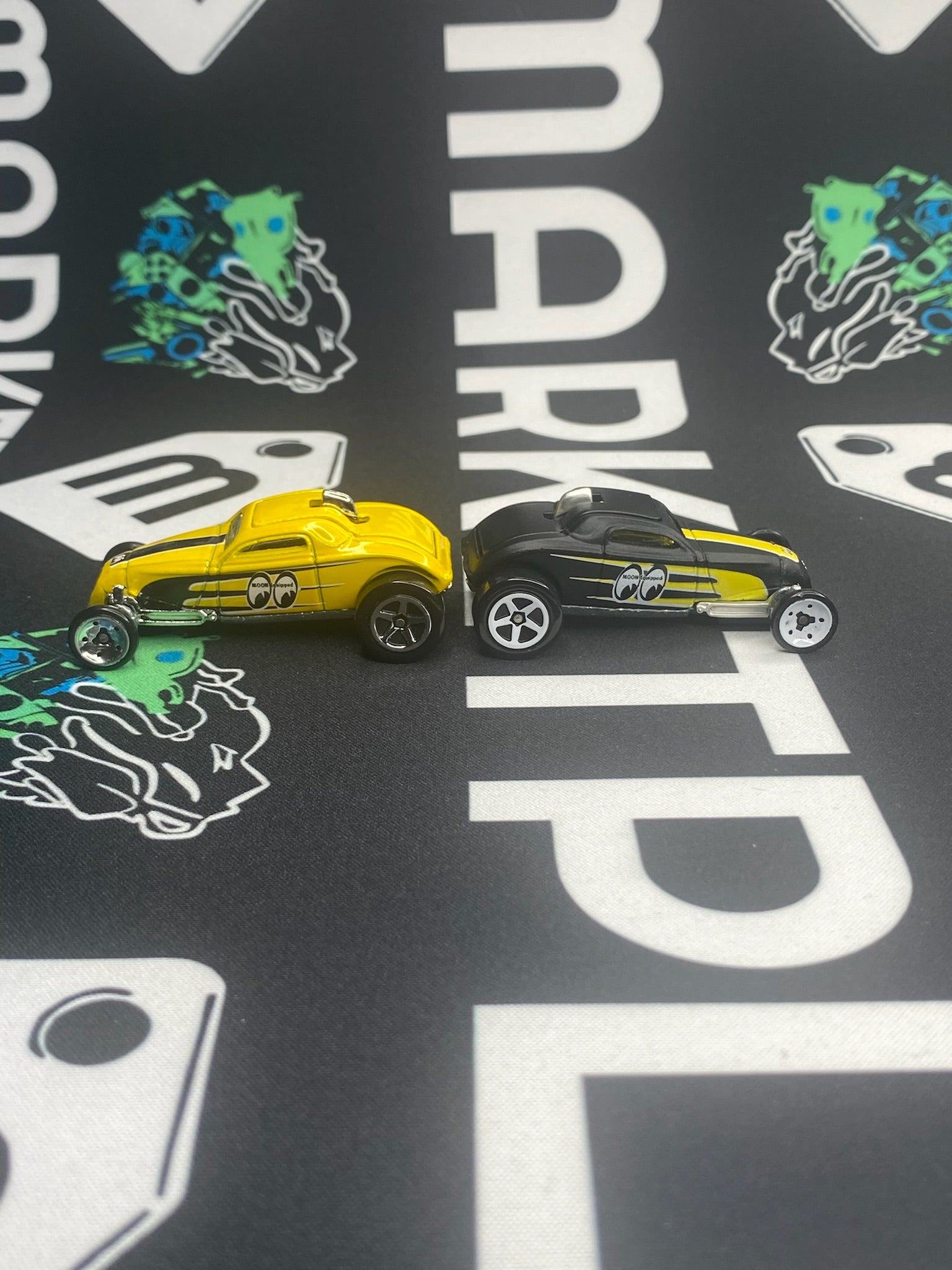 HOT WHEELS Sooo Fast - Mooneyes