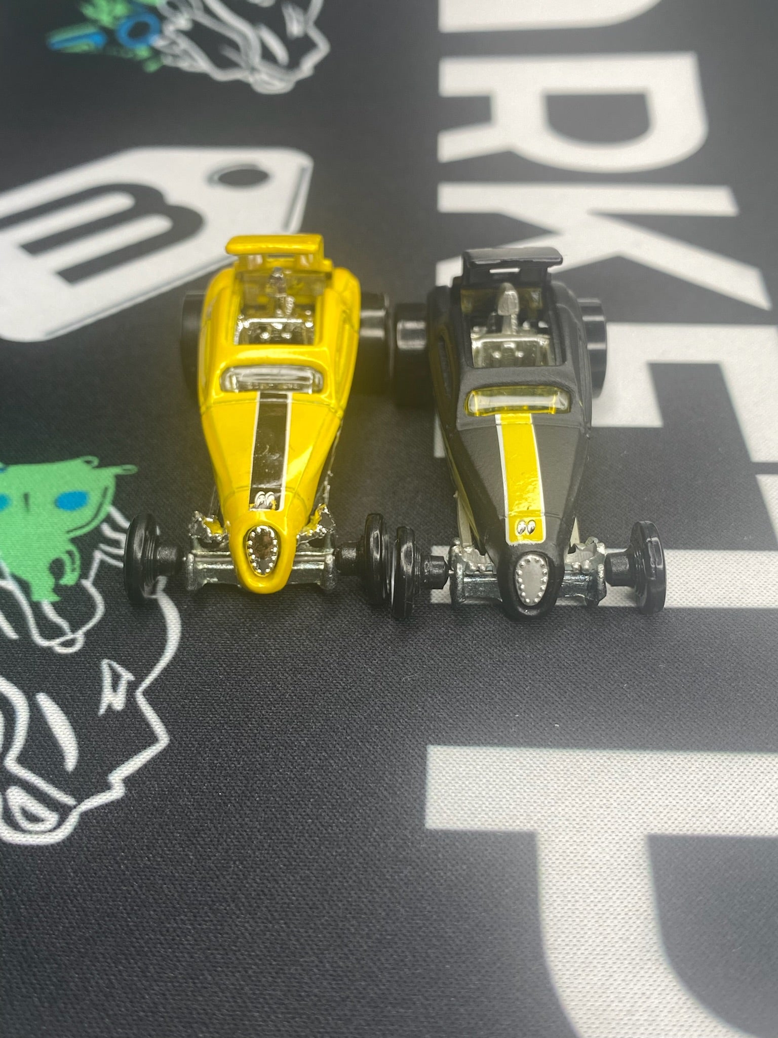 HOT WHEELS Sooo Fast - Mooneyes