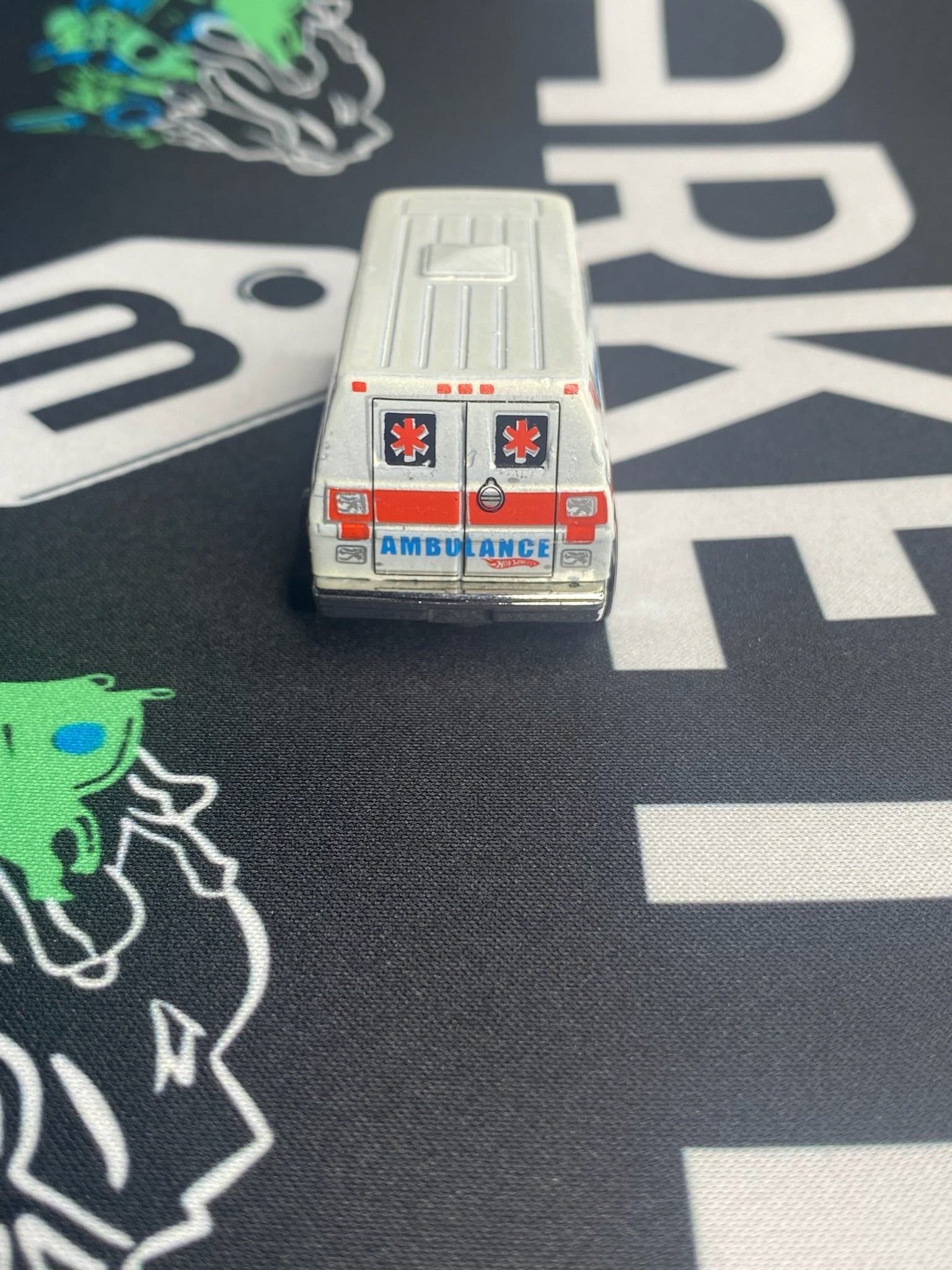 HOT WHEELS Super Van