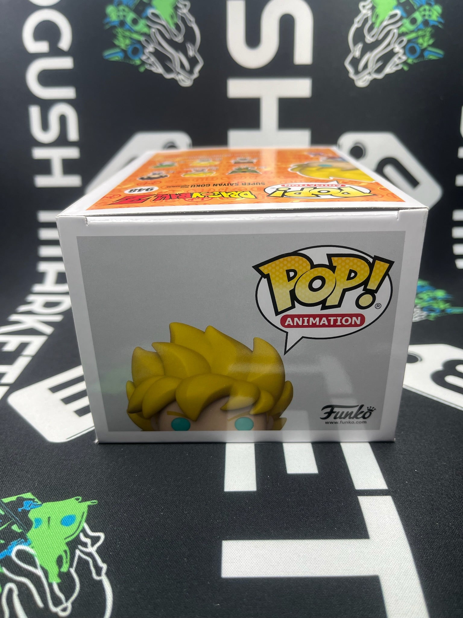 POP Super Saiyan Goku with Kamehameha (Hot Topic)