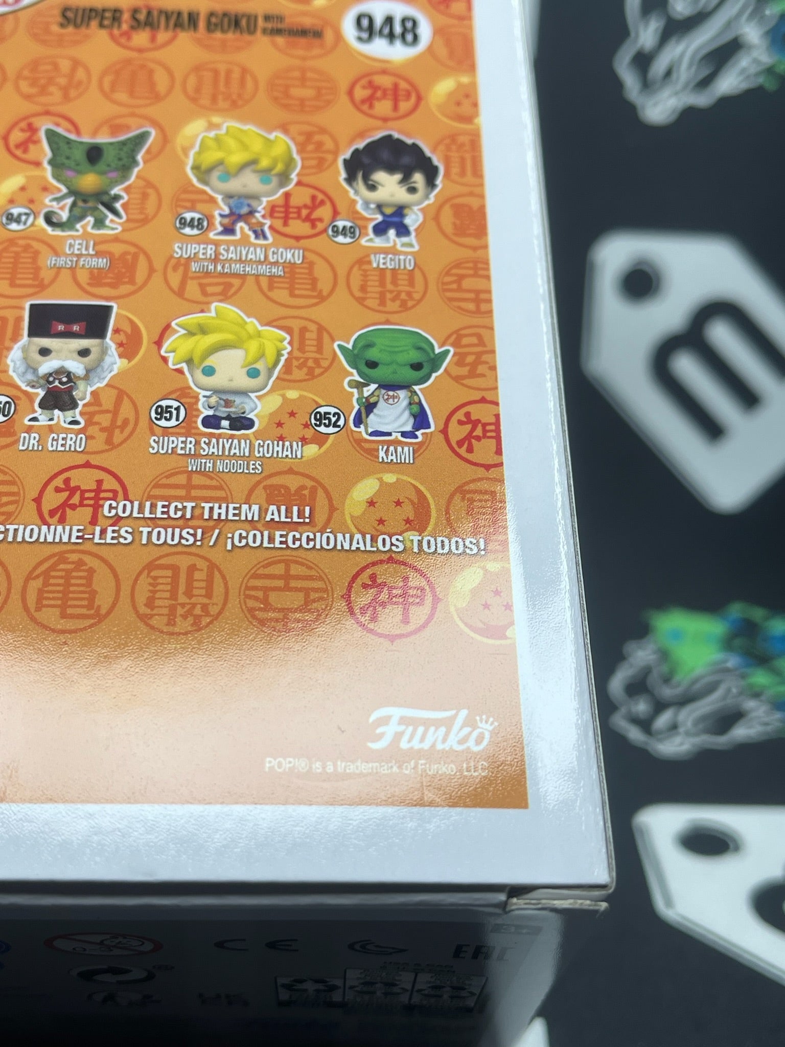 POP Super Saiyan Goku with Kamehameha (Hot Topic)