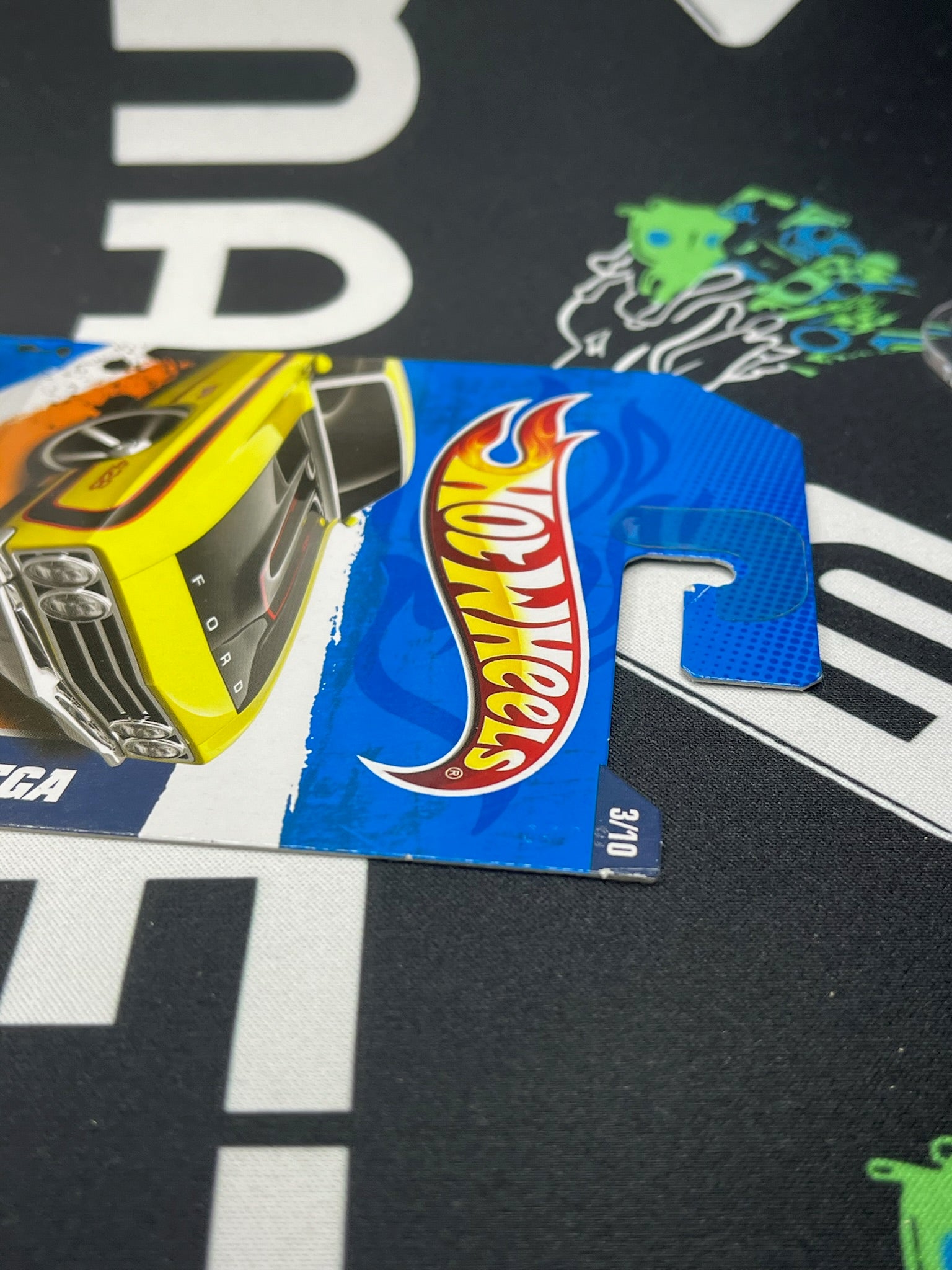 HOT WHEELS ‘69 Ford Torino Talladega - Yellow