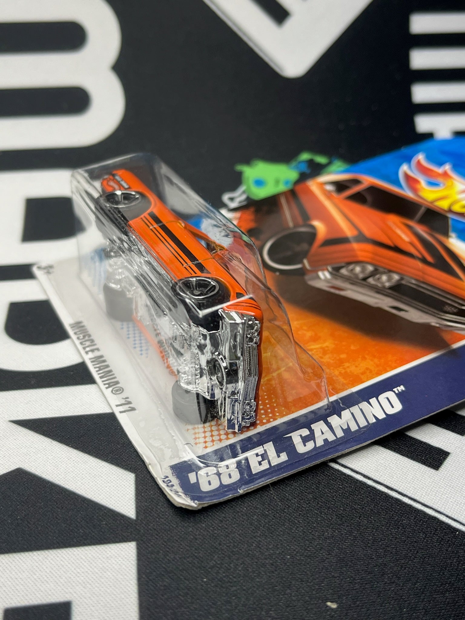 HOT WHEELS ‘68 El Camino - Orange