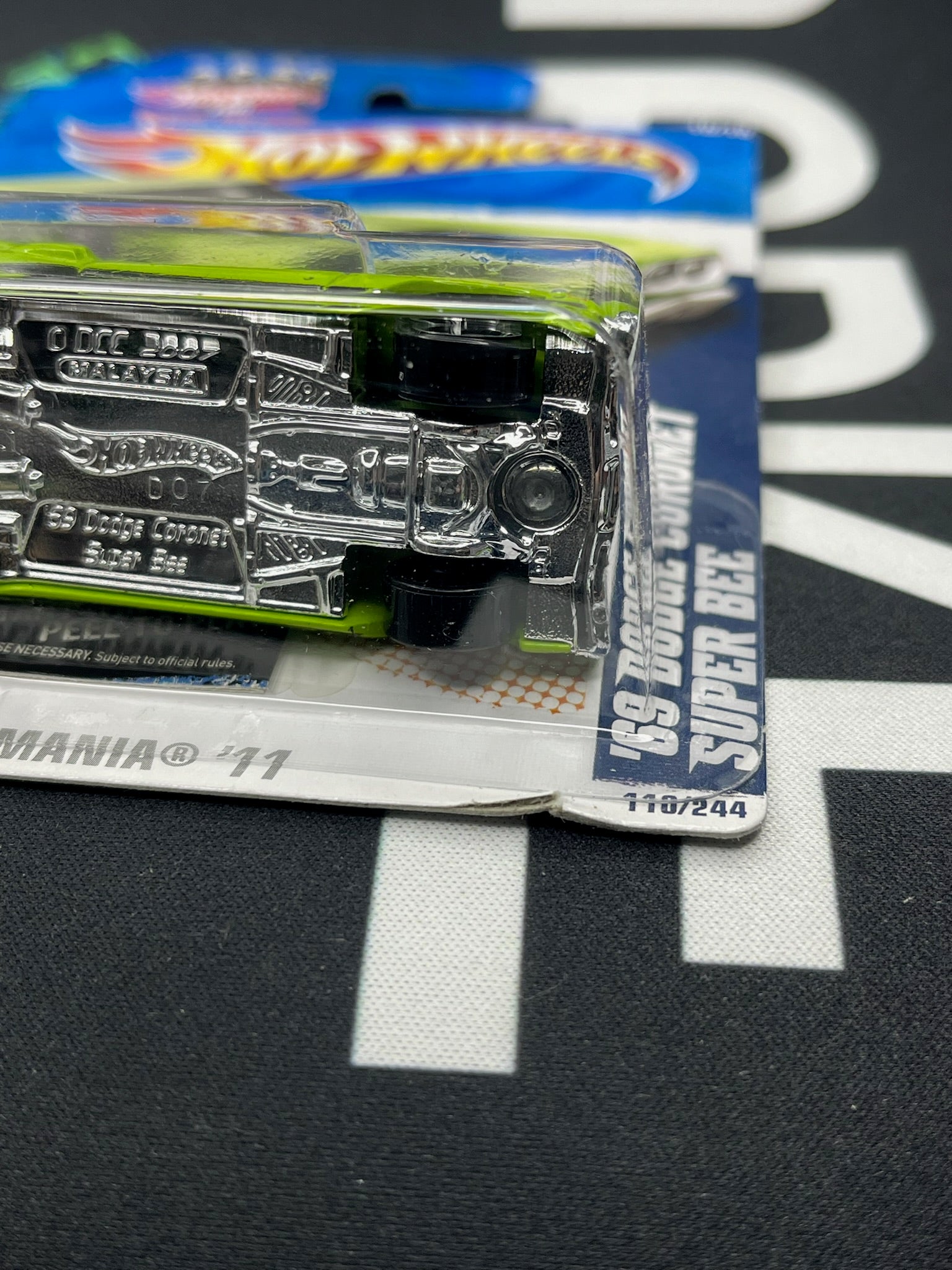 HOT WHEELS ‘69 Dodge Coronet Super Bee - Green