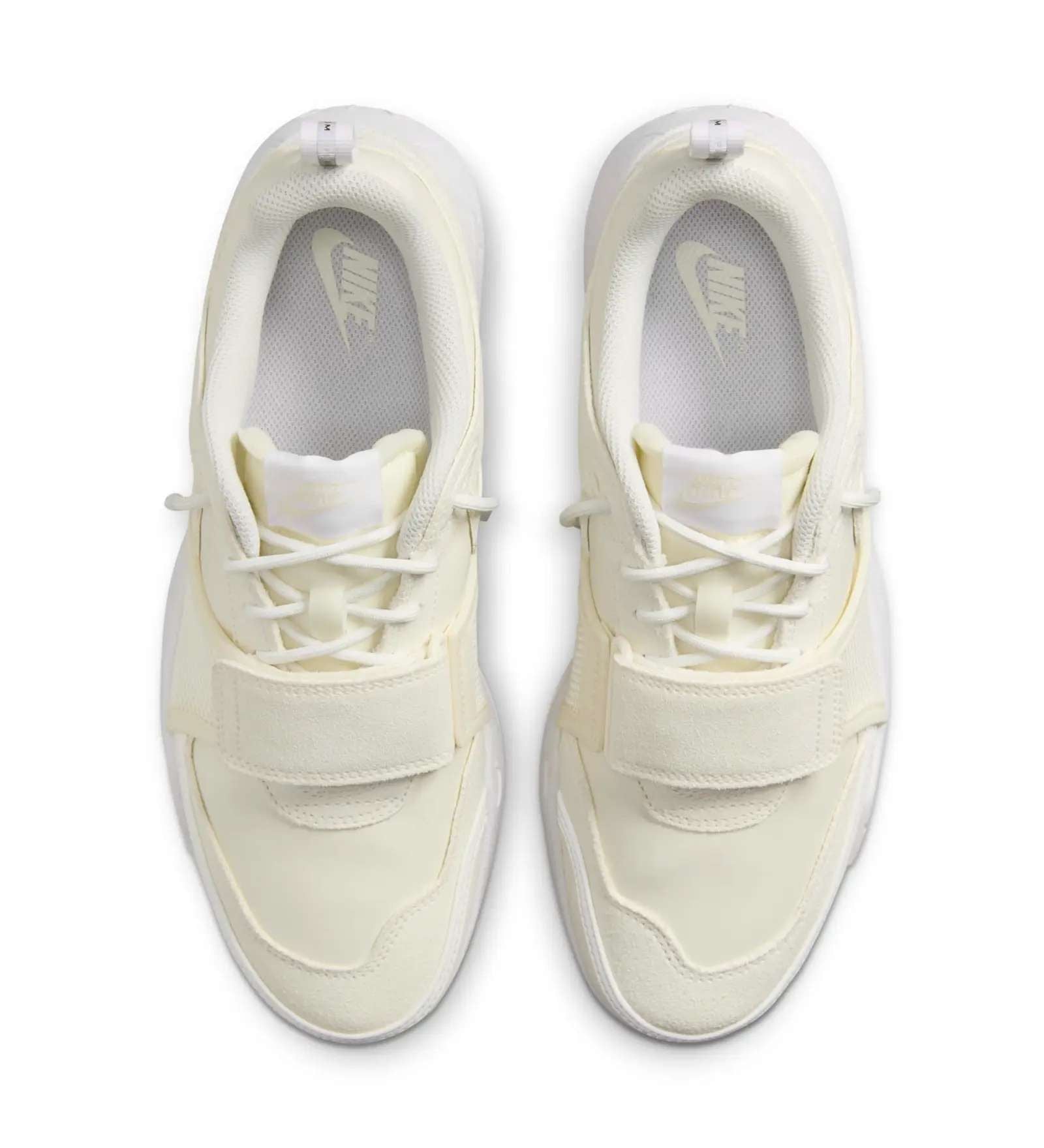 NIKE Zoom Field Jaxx SP (Travis Scott x Nike Sharkidon “Sail”)