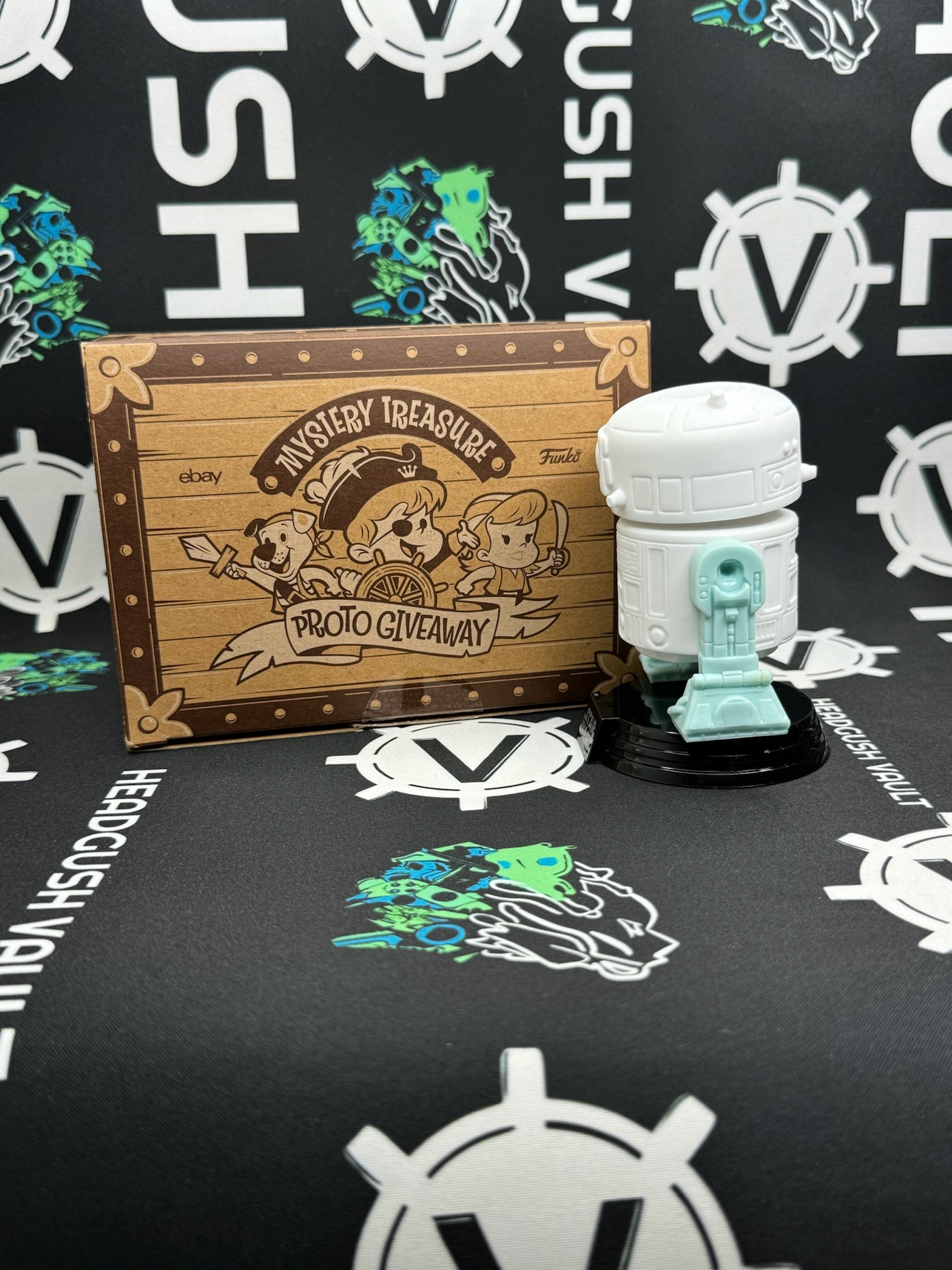 Prototype POP R2-D2 (Funtastic Voyage - FunDays)