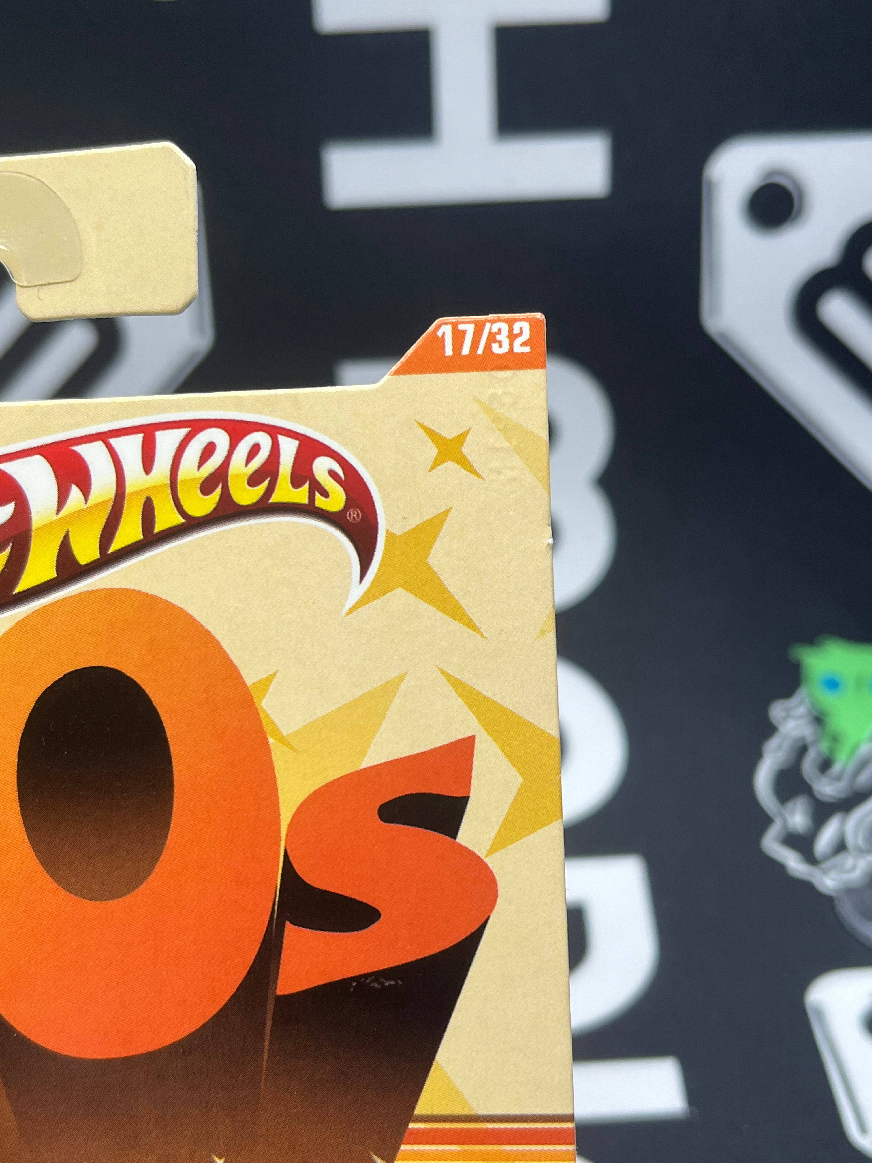 HOT WHEELS ‘77 Corvette F/C